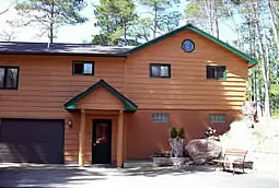 Photograph of Wolf's Den Vacation Home, Saint Germain