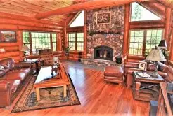 Photograph of Wild Ridge Lodge, Fifield